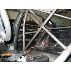 BMW SERIES 5 E39 OMP ROLL BAR